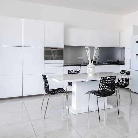 Luxury Penthouse 120ma² In The Heart Of 칸느